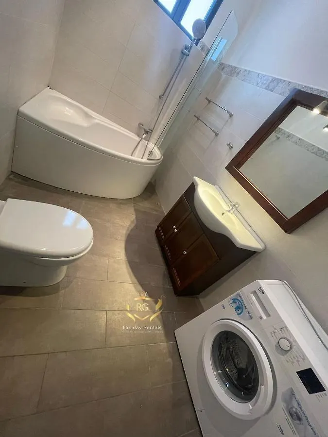 Holiday home Dgl1032 - Townhouse In The Quaint Village Of Dingli, Modernly Refurbished Malta